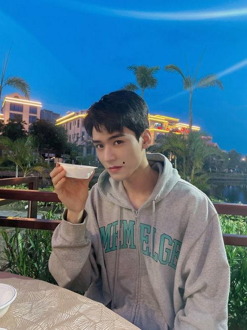 龚俊爆料秘密视频播放,揭秘娱乐圈不为人知的秘密瞬间